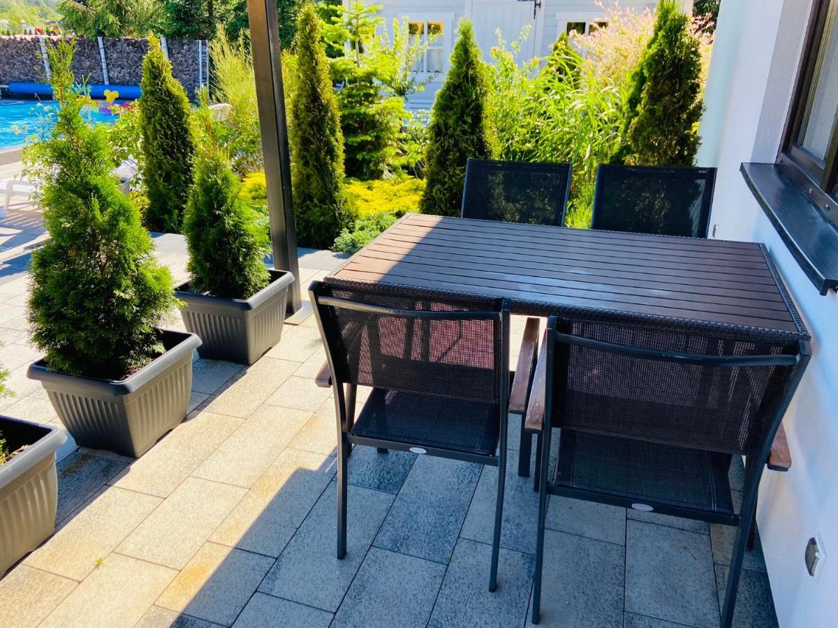 Apartamenty Rozany Ogrod Łeba Exteriör bild