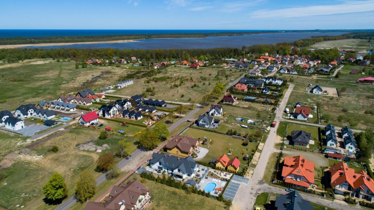 Apartamenty Rozany Ogrod Łeba Exteriör bild